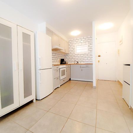 Best House Paola Torrevieja Eksteriør billede