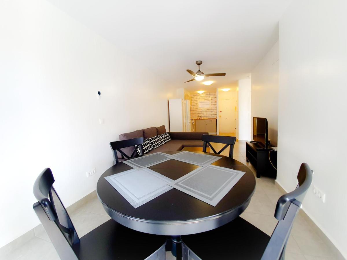 Best House Paola Torrevieja Eksteriør billede