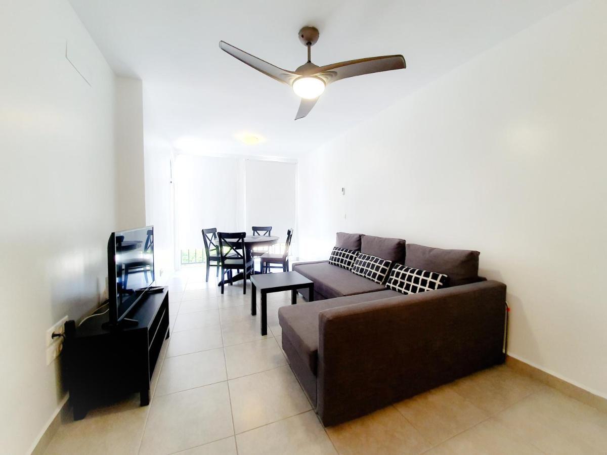 Best House Paola Torrevieja Eksteriør billede